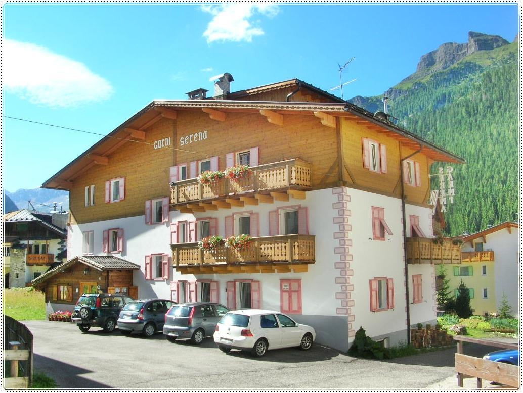 Garni Serena Canazei Exterior foto